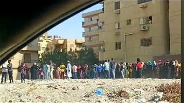 المرسال نيوز .. نكشف سبب تجمع السودانيين في حدائق الأهرام