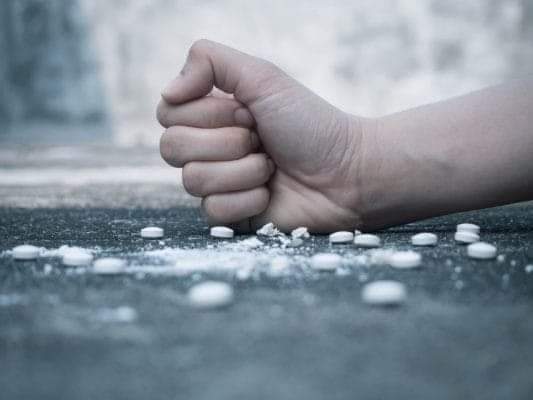 الإدمان وأهم أسبابه، والوقاية منه